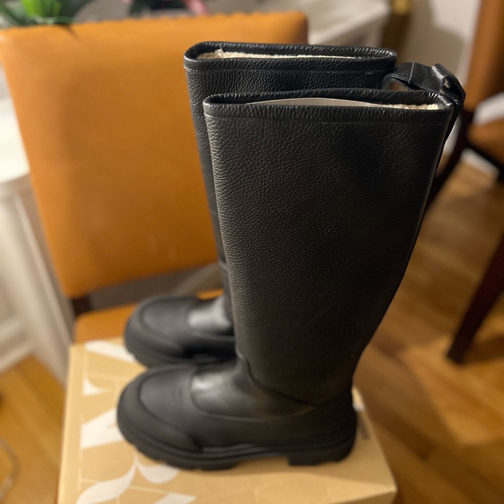 BRAND NEW WITH TAGS : ZARA SHEARLING LINED MID-CALF LEATHER BOOTS